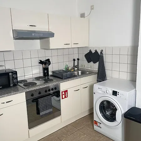 Bookandstay24 Com 2 Zimmerwohnung Mit Balkon, Kueche Und Parkplatz-14